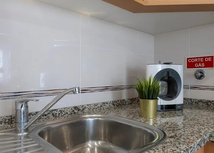 度假居 Chez Oasis - Charming By The 拉哥斯