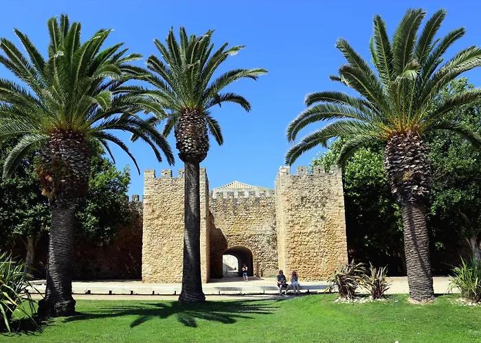 Chez Oasis - Charming By The * 拉哥斯