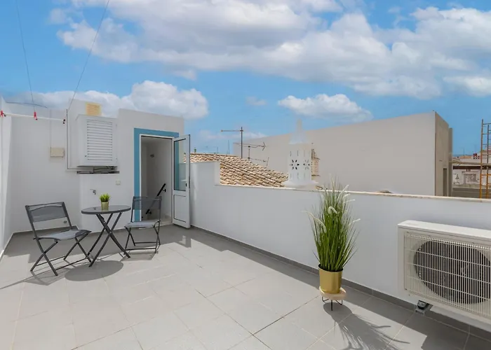 Chez Oasis - Charming By The Feriehus *