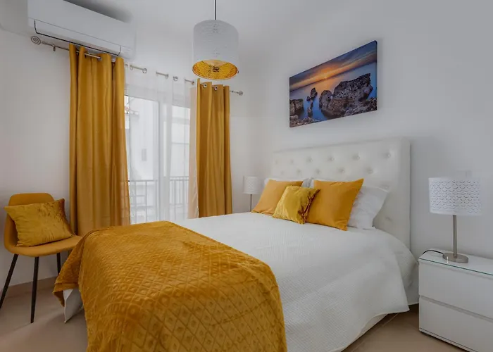 Chez Oasis - Charming By The Feriehus Lagos